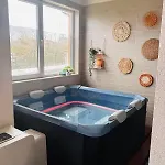 Amazing View, Privacy And Comfort - Krasi *