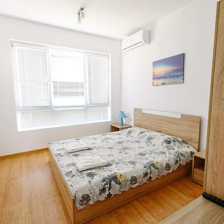 Amazing View, Privacy And Comfort - Krasi