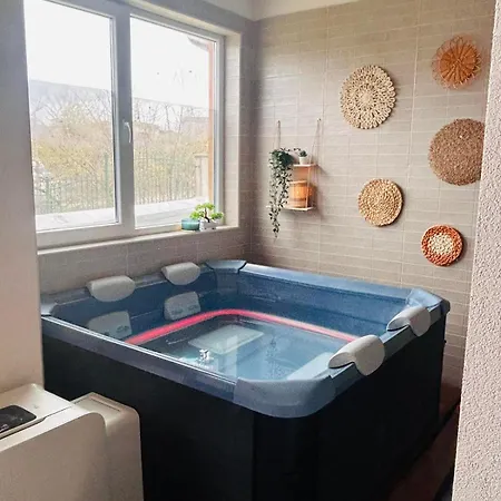 Amazing View, Privacy And Comfort - Krasi *